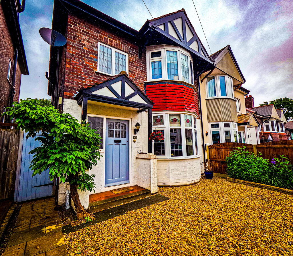 Main image of property: Four Oaks Common Road, Four Oaks, Sutton Coldfield, B74 4NW