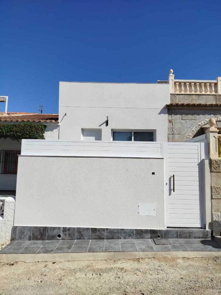 Main image of property: Valencia, Alicante, Torrevieja