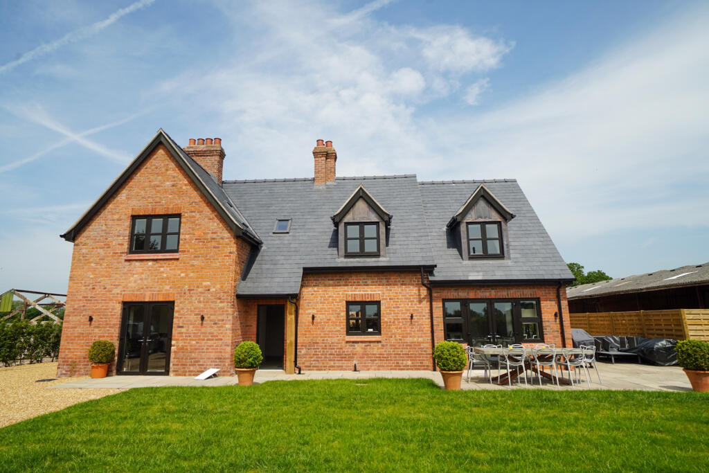 Main image of property: Porters Heath Farm, Ridges Lane, Saighton, Chester, Cheshire West And Chester