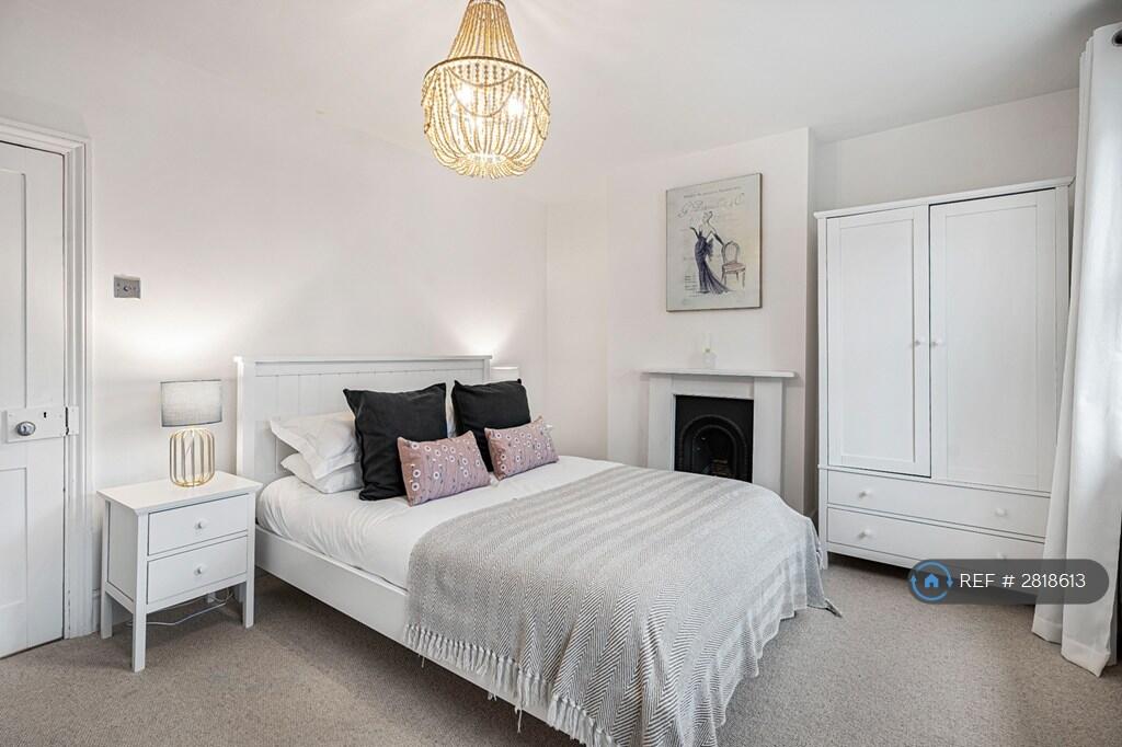 Additional image 11 of Fishpool St, St Albans, AL3