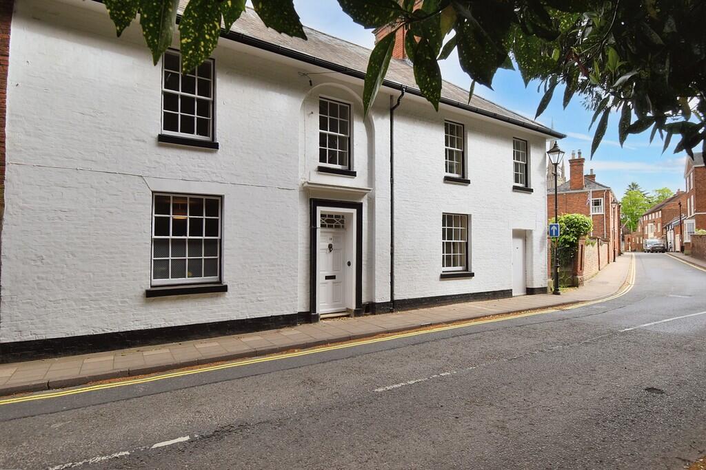 Main image of property: 38 Westgate, Louth LN11 9YH