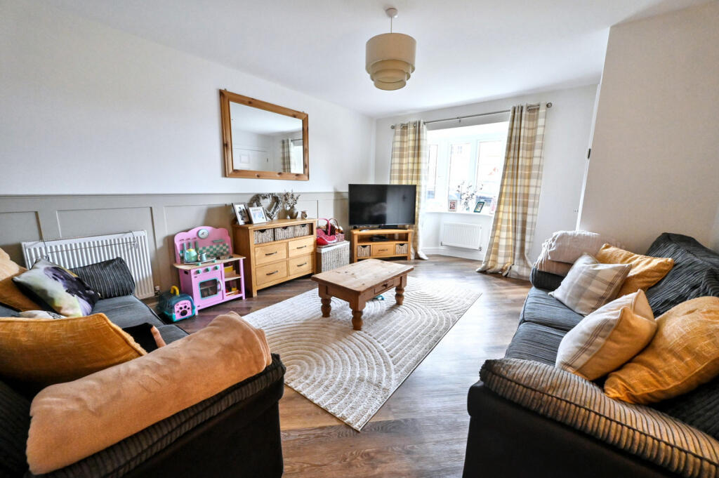 Hermitage Close, Ashbourne, DE6 photo 2