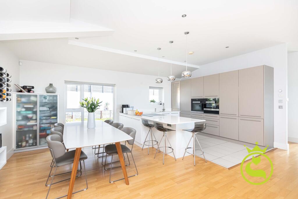 Additional image 4 of PANORAMIC VIEWS OF POOLE HARBOUR - Brownsea View Avenue, Lilliput, Poole BH14