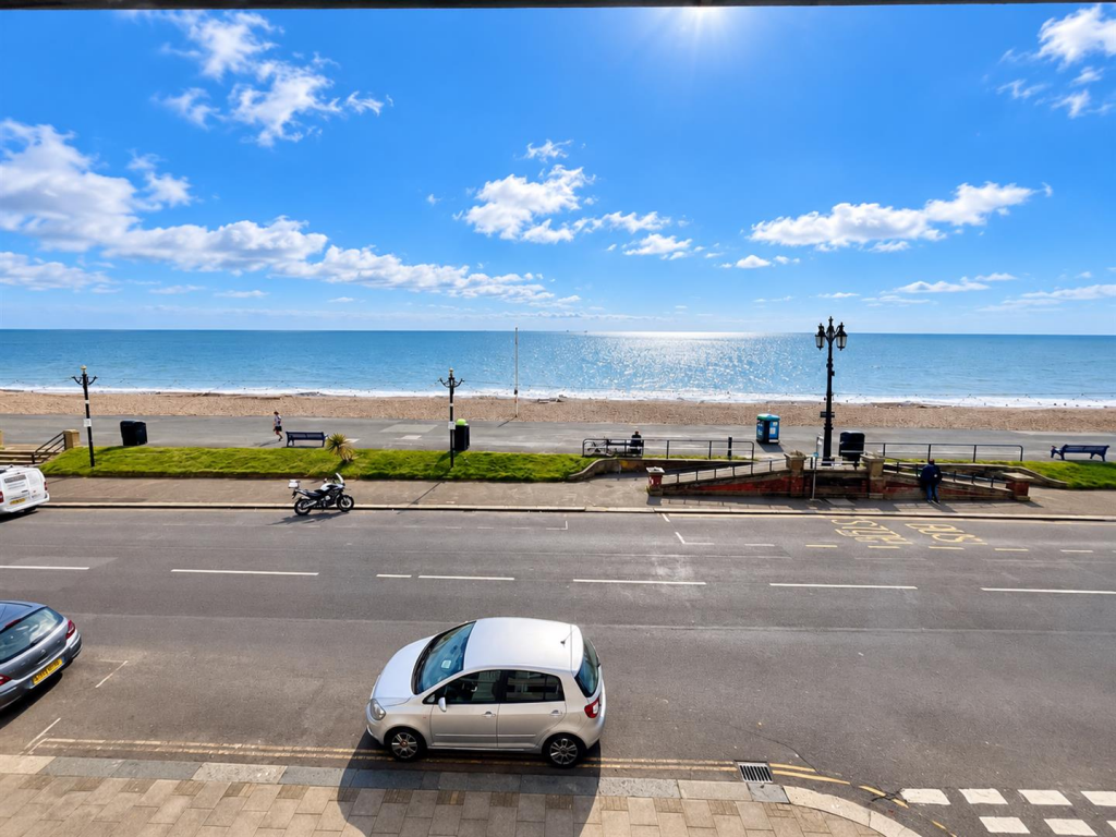 Marine Parade, Worthing photo 3