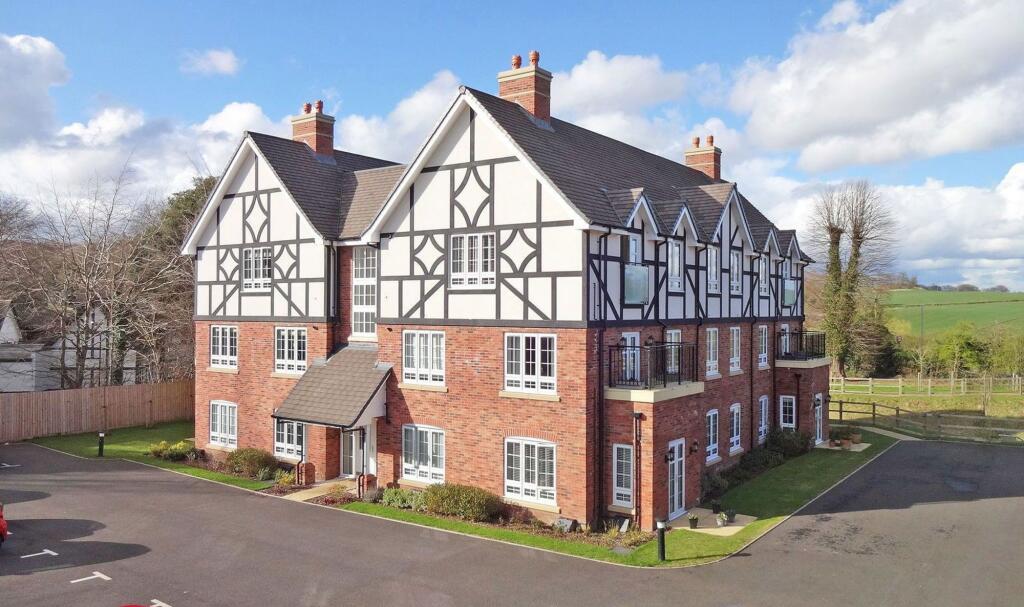 Main image of property: Butterwick Close, Barnt Green, B45