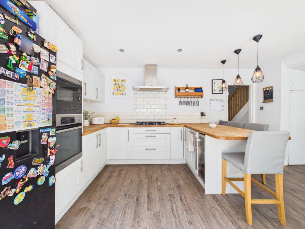 Arun Crescent, Worthing, BN13 photo 5