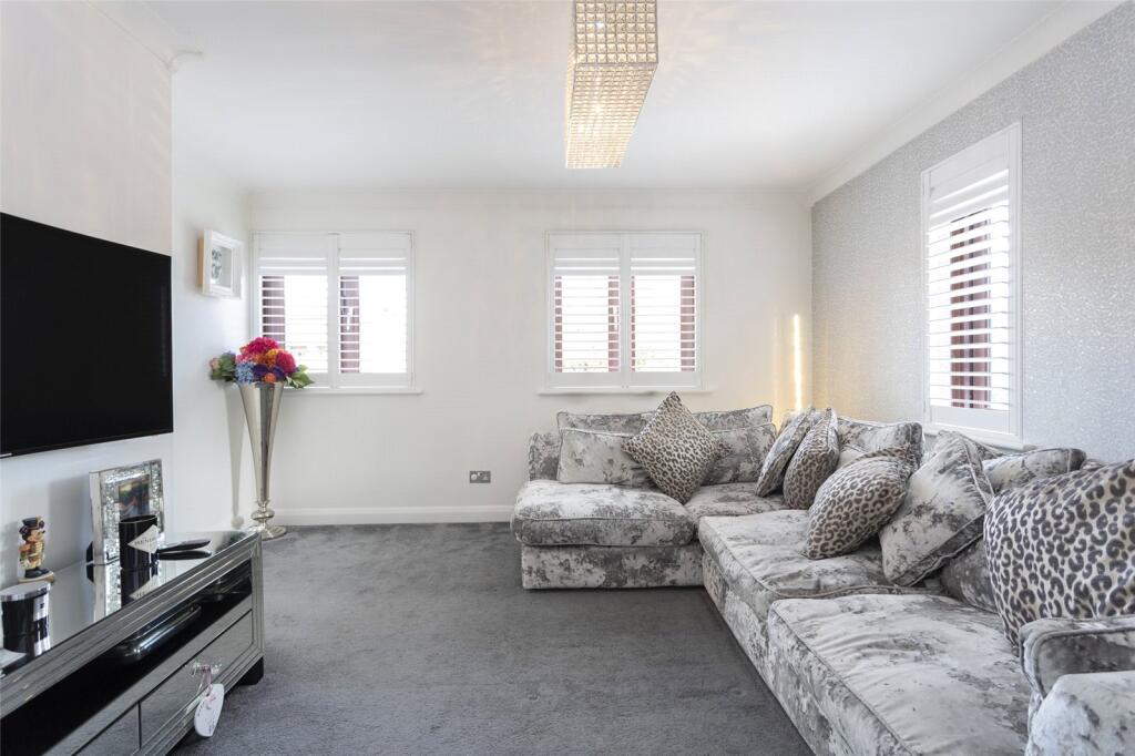 Main image of property: Cedar Close, Buckhurst Hill