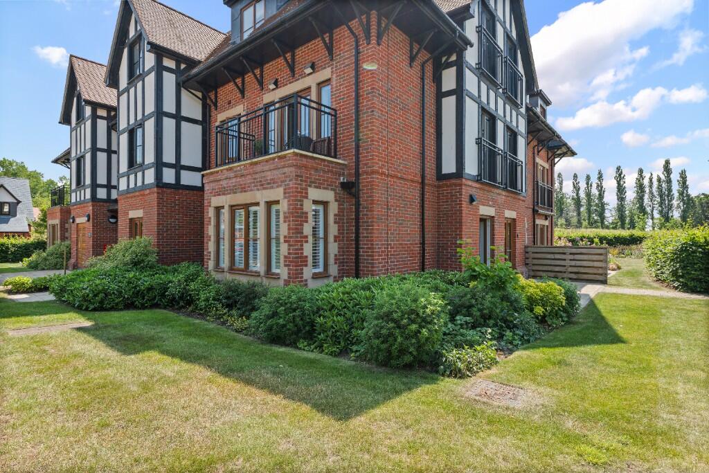 Additional image 4 of Woodland Drive, Great Alne Park, Alcester, Warwickshire, B49