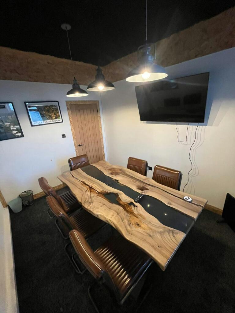 WhatsApp Image 20250102 at 194206_533b6f61.jpg