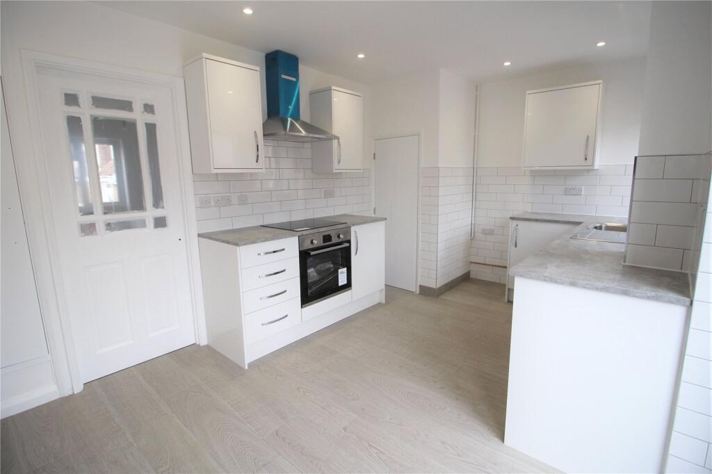 House in Southampton - View 2