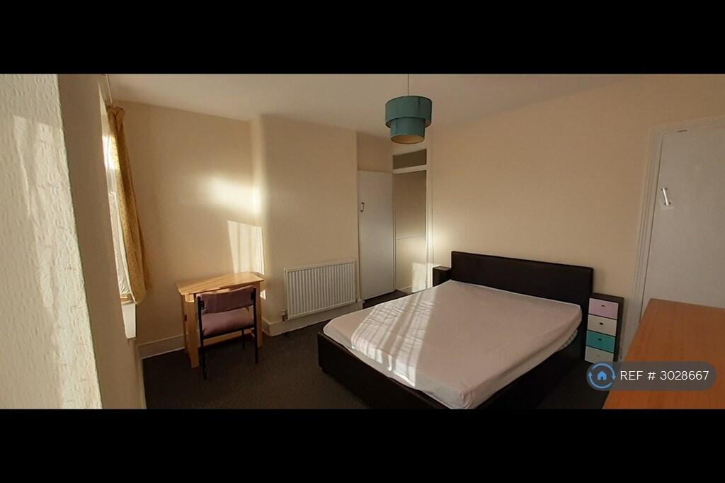 House in London - View 4
