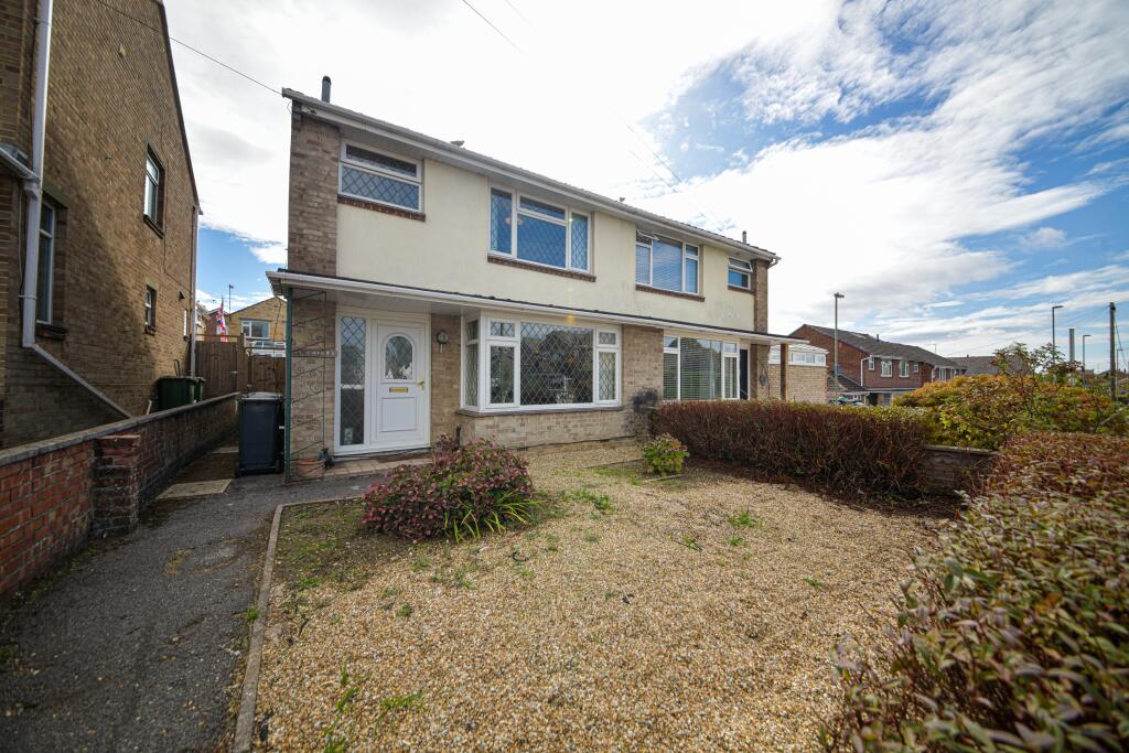 Main image of property: Eastleigh Road, Fair Oak, Eastleigh