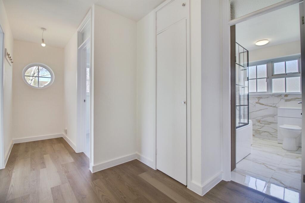 Additional image 18 of Digswell Rise, Welwyn Garden City