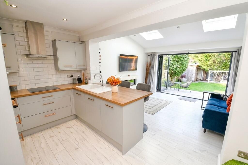 House in Wigan, Parr Bridge - View 3