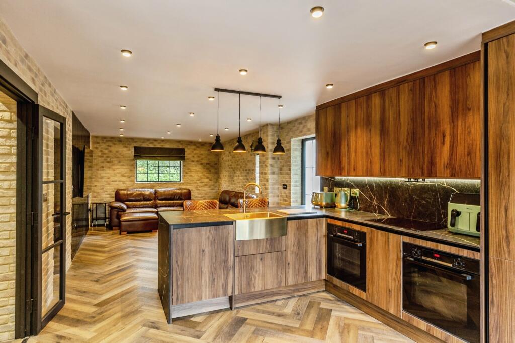 House in Bristol, Felton - View 4