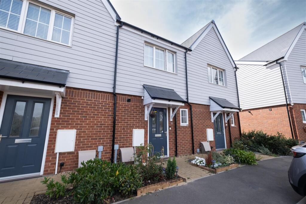 2-bed terraced on Puffin Road, Herne Bay, £260,000