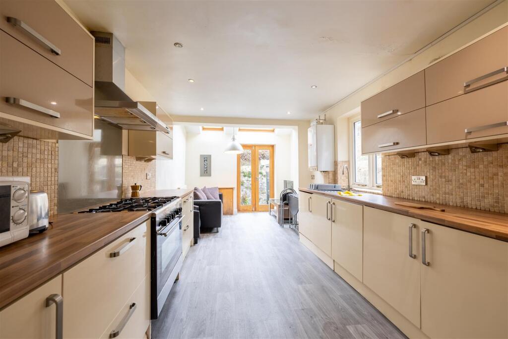 84 Dale Street, Lancaster - View 4