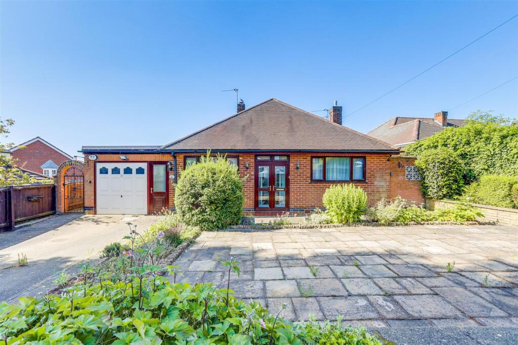2-bed detached on Longfield Lane, Ilkeston, DE7, £275,000