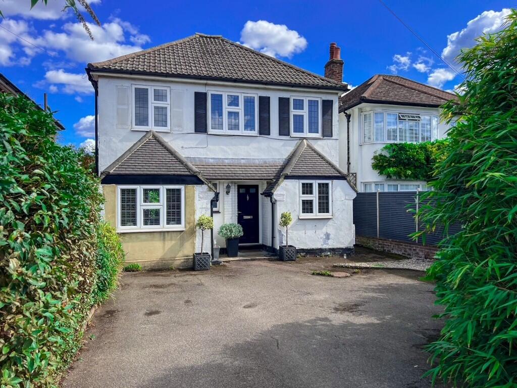 Ember Lane, East Molesey, Surrey, KT8 photo 2