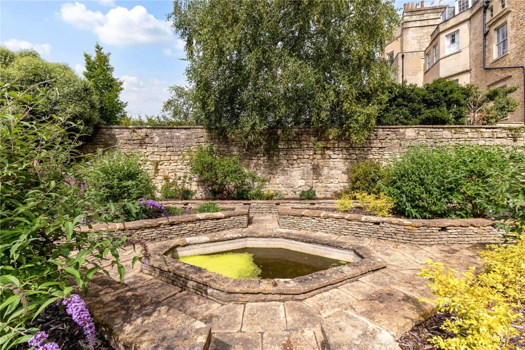 Additional image 15 of Royal Crescent, Bath, Somerset, BA1