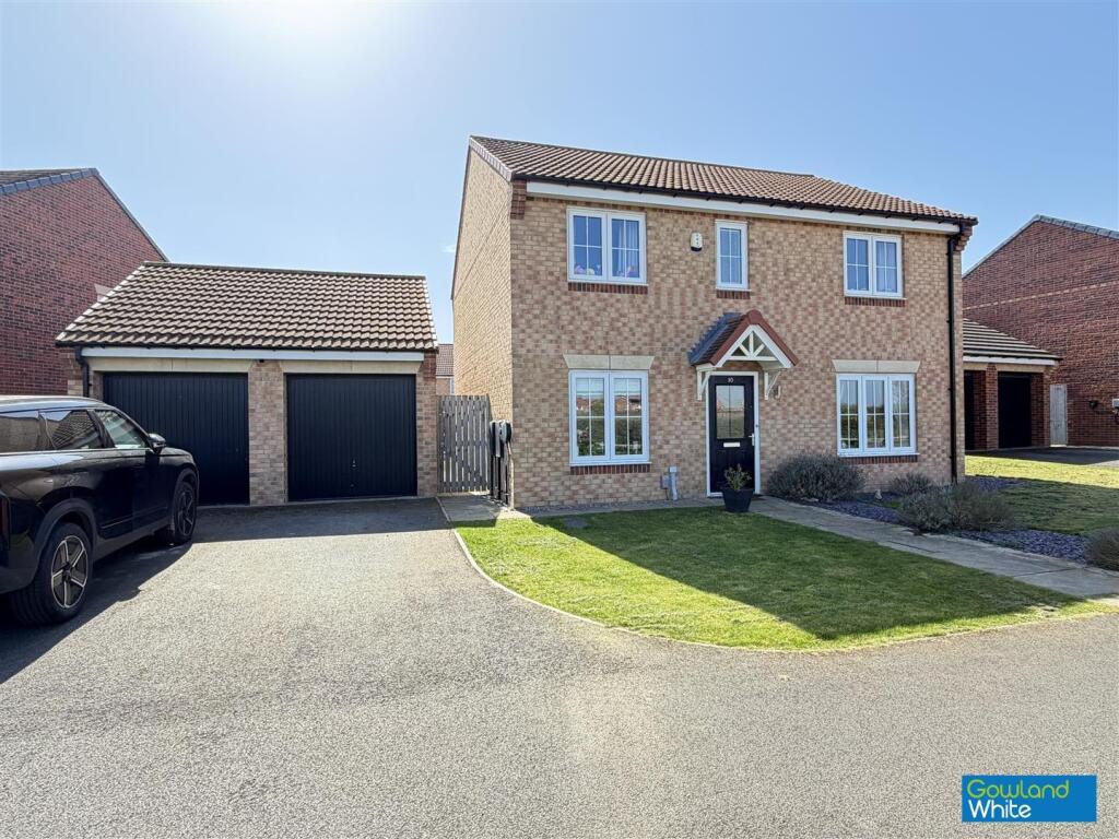 Main image of property: Kirkwall Walk, Eaglescliffe TS16 0GS
