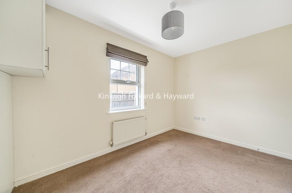 Apartment in London - View 5