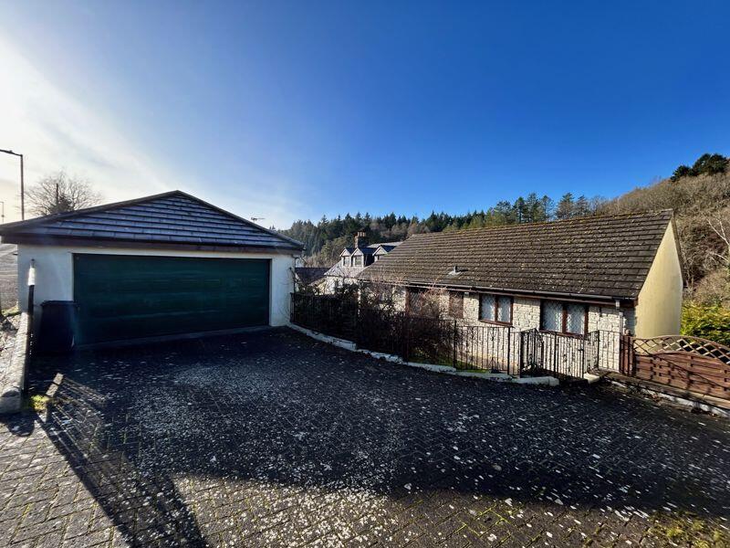 4-bed detached on Cullimore View, Ruspidge, £355,000