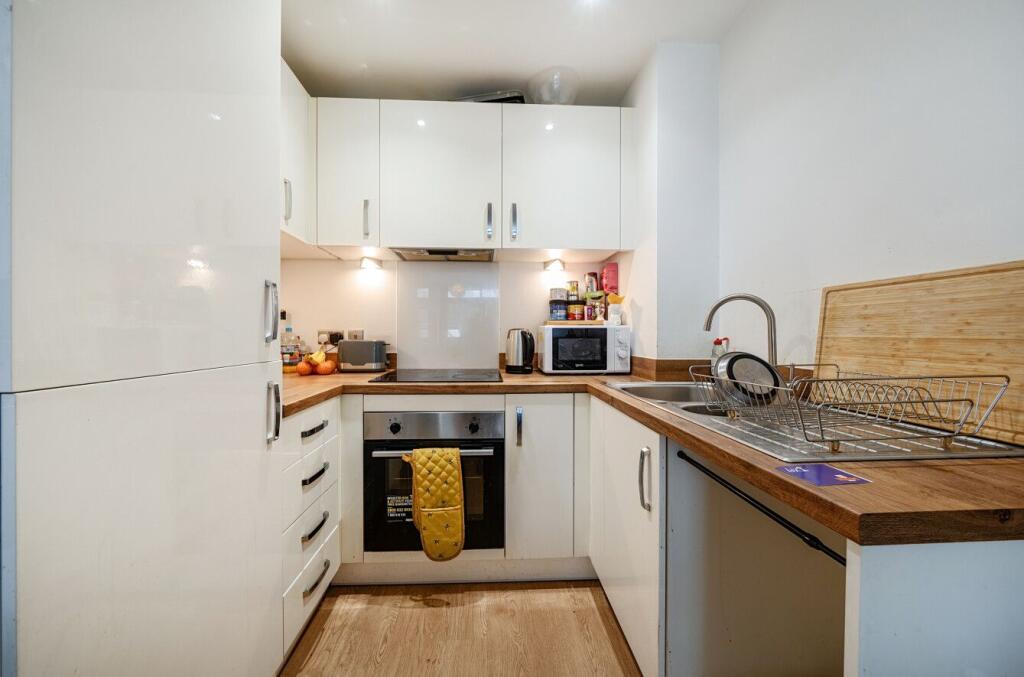 Apartment in Manchester - More