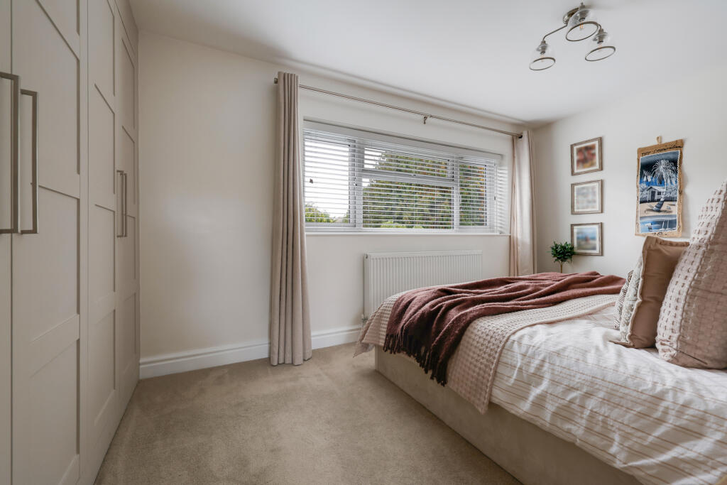 Rosemary Lane, Charlwood, Horley, Surrey, RH6 photo 4