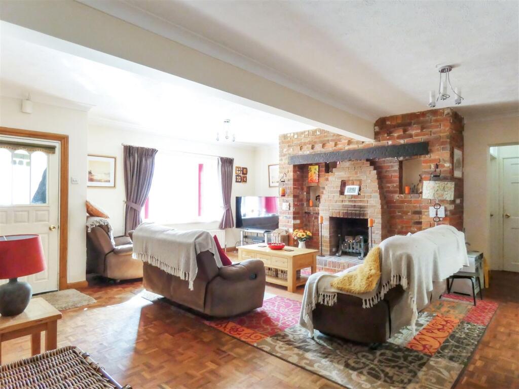Manor Road, Rustington photo 5