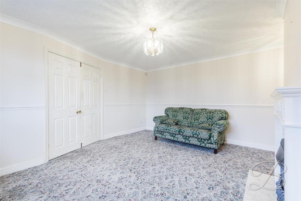 Top Sandy Lane, Warsop, Mansfield photo 4