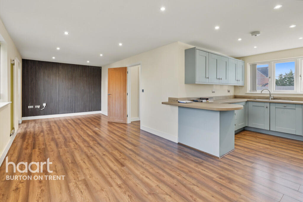 House in Derby - View 4
