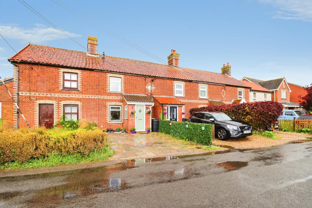 Main image of property: Louies Lane, Roydon, Diss
