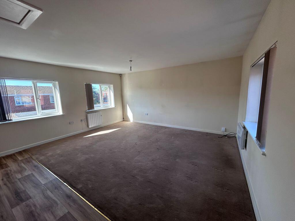 Apartment in Birmingham - View 5