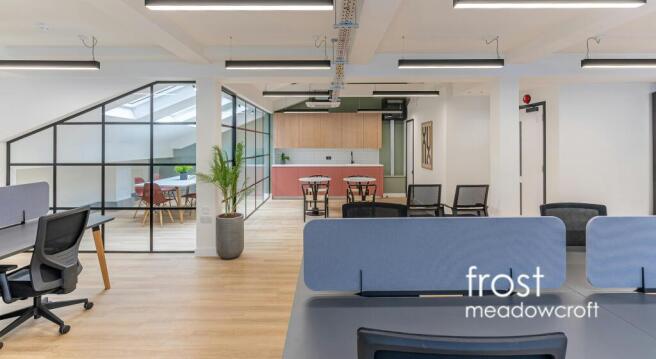 Berghem Mews Hammersmith W14 office to let13 2023.jpg