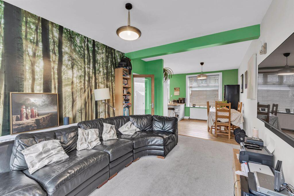Harehill Avenue, Todmorden OL14 5LA photo 2