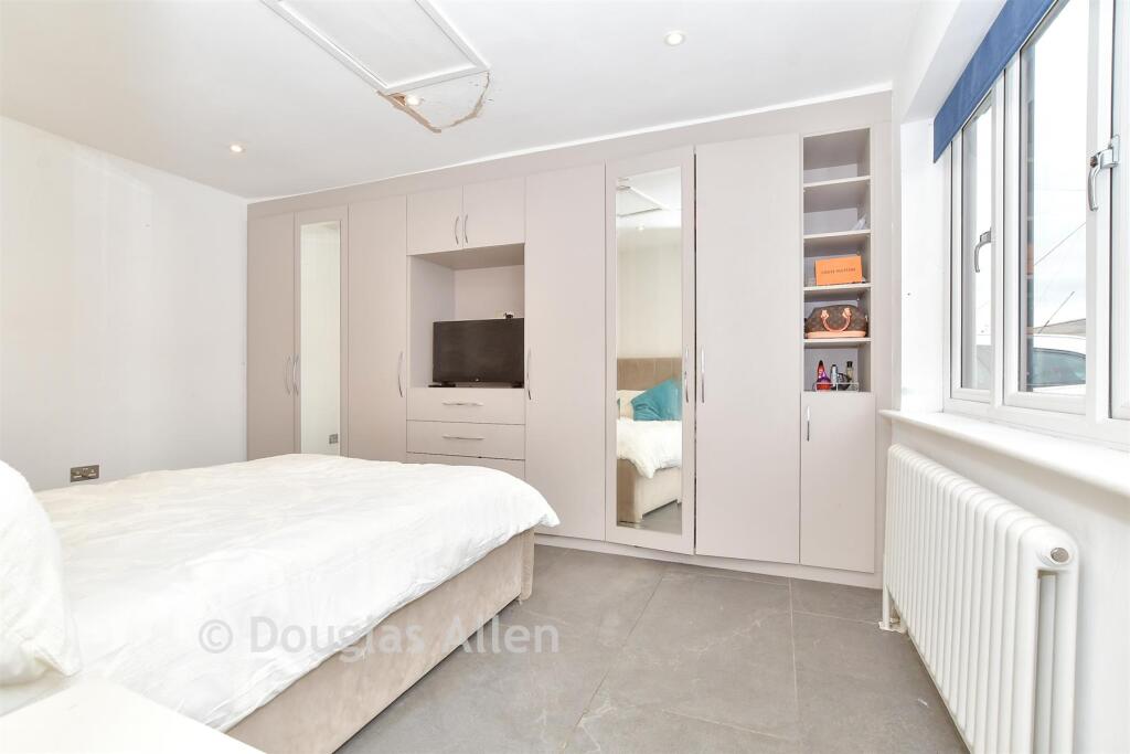 Main image of property: Forest Road, Ilford, Essex