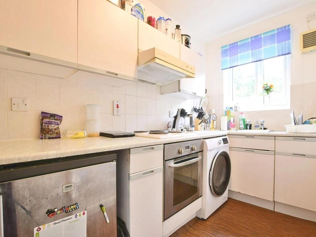 Apartment in Knutsford, Cheshire East - View 4
