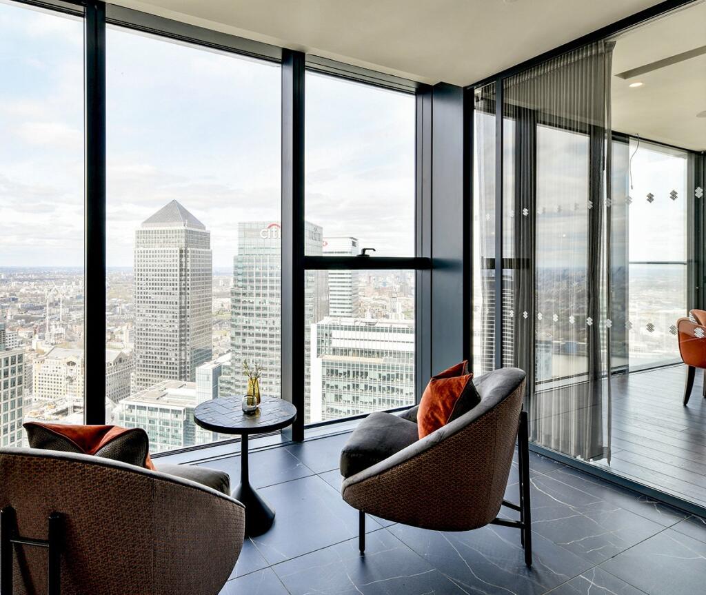 Main image of property: Hampton Tower, Marsh Wall, London