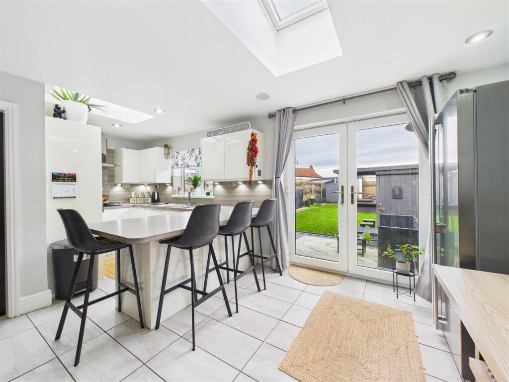 House in Hessle, East Riding of Yorkshire - More