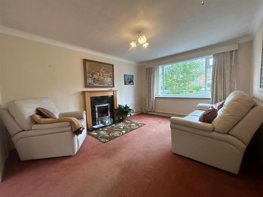 House in Stockport, Greater Manchester - View 5