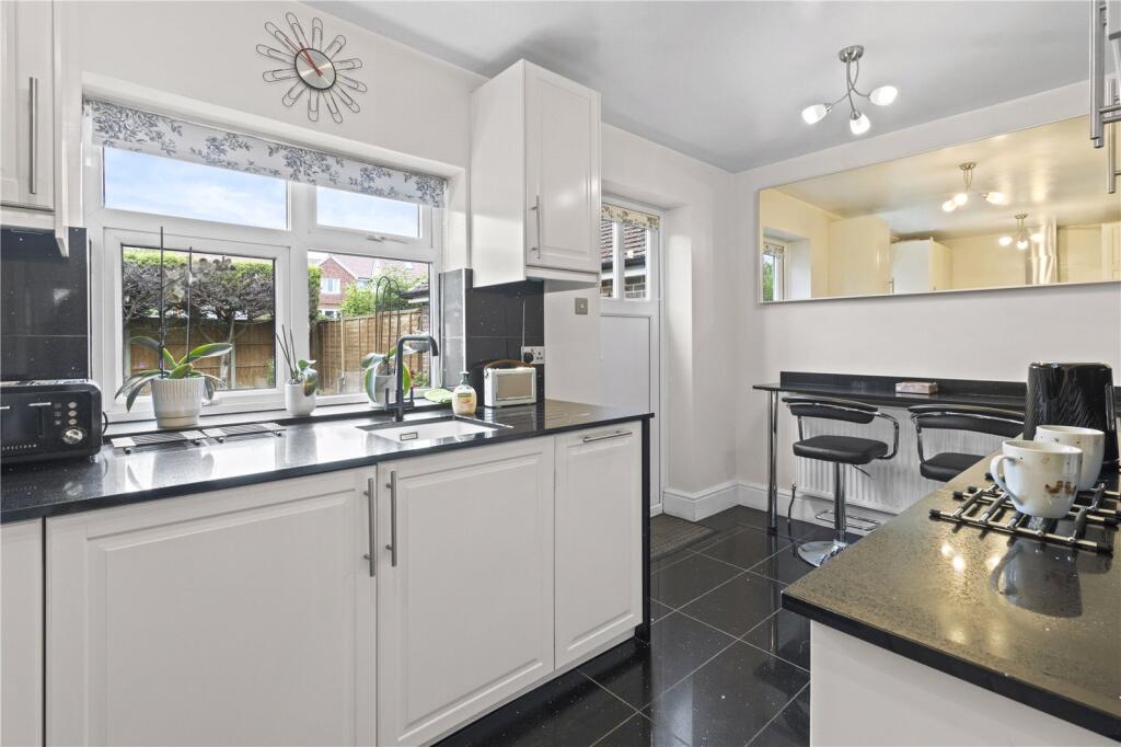 House in Brighton - View 5
