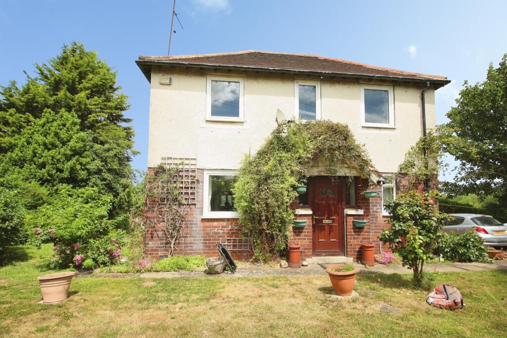 Main image of property: Wheldale Lane, Castleford