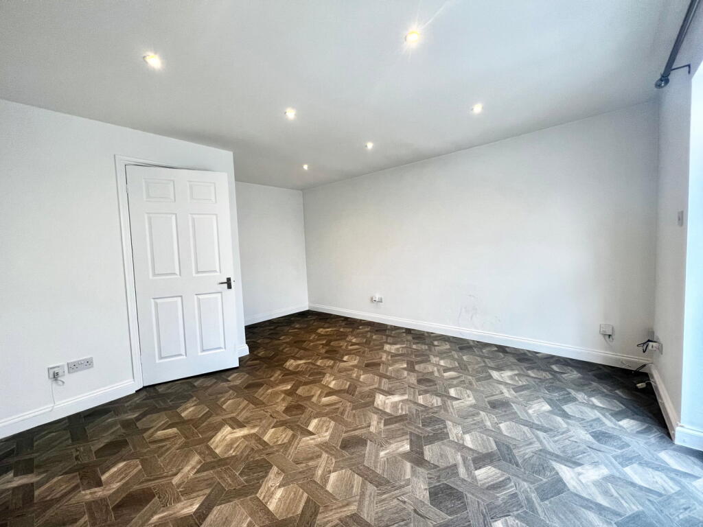 House in Stratford-on-Avon, Henley-in-Arden - More