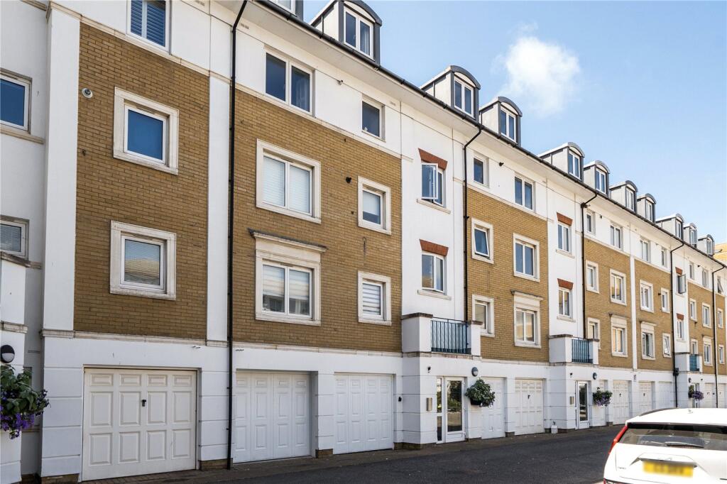 Collingwood Court, The Strand, Brighton Marina Village photo 3