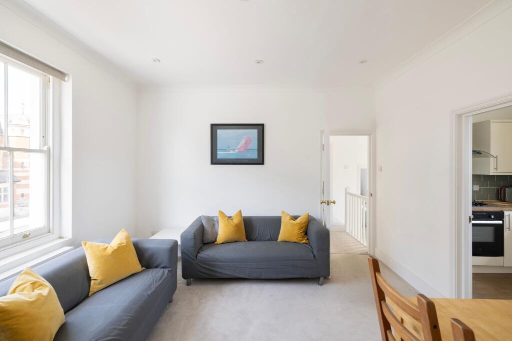 Apartment in London - View 5
