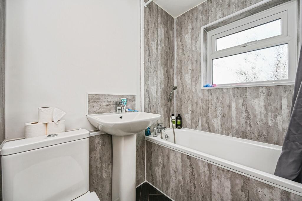 Fairhaven, Skelmersdale, Lancashire, WN8 - Widok 5