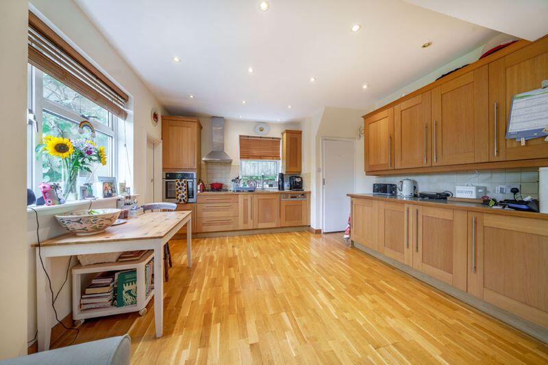 House in Cambridge, Cherry Hinton - View 5