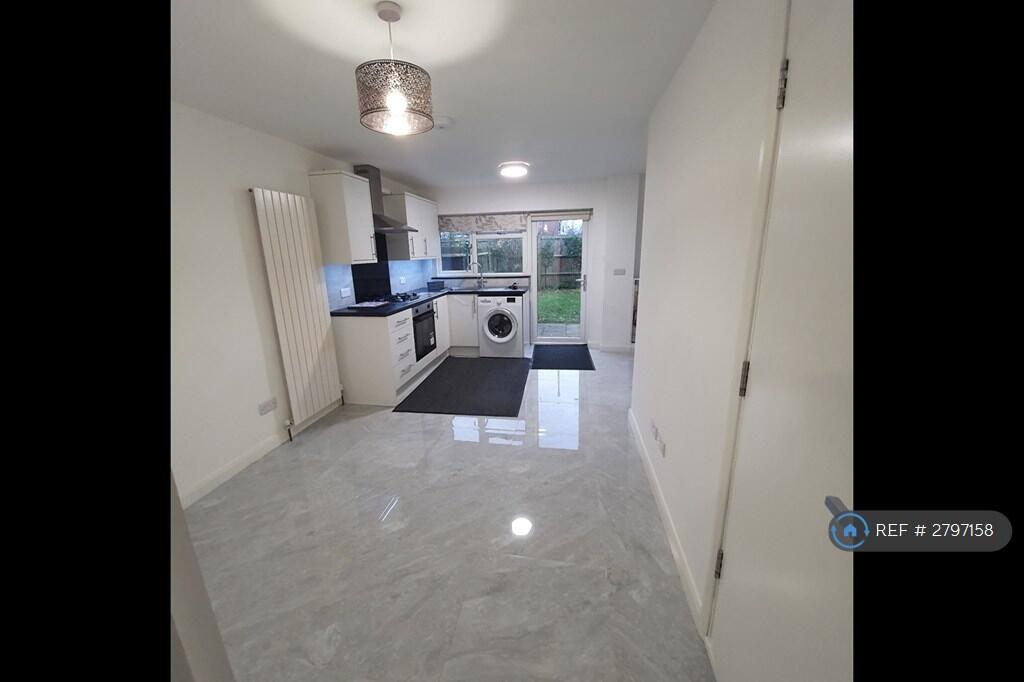 Main image of property: Haynes Close, Slough, SL3