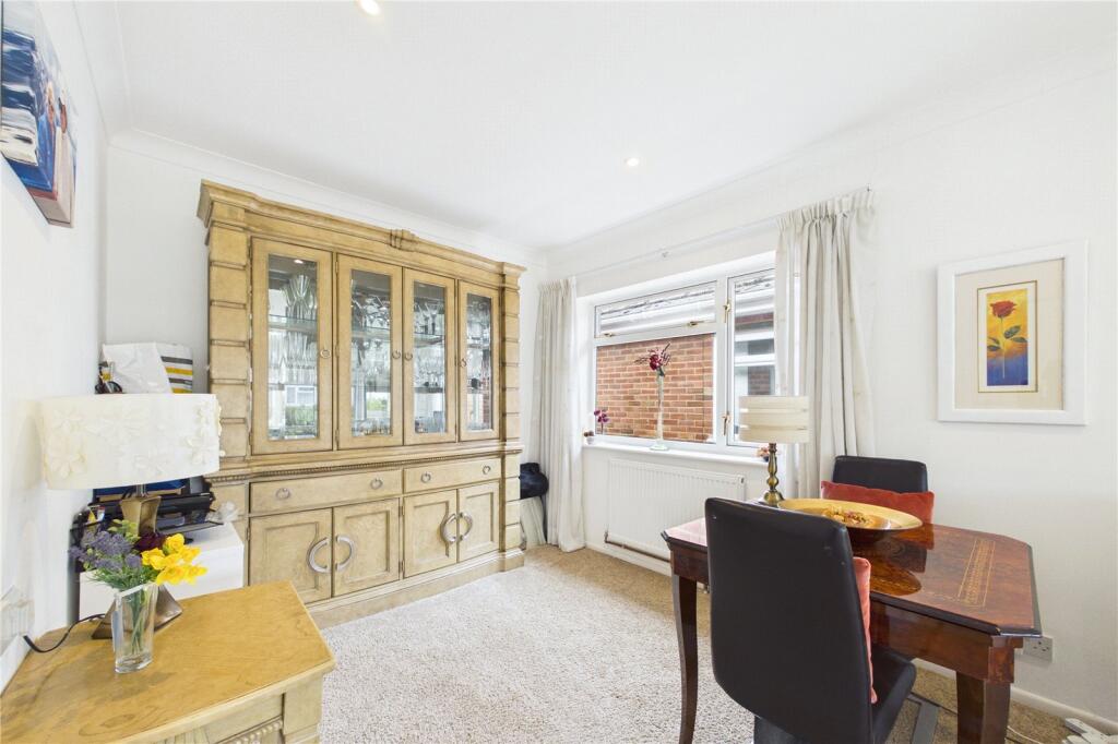Severn Gardens, Oakley, Basingstoke, Hampshire, RG23 - More